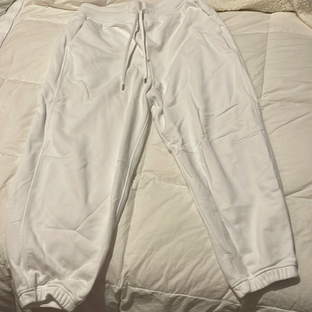 Lululemon sweatpants with detailing on the knees.